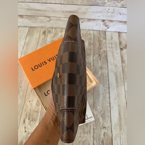 🌺RARE🌺 Louis Vuitton Damier Ebene Caissa Wallet (CA3168) - Picture 4 of 16